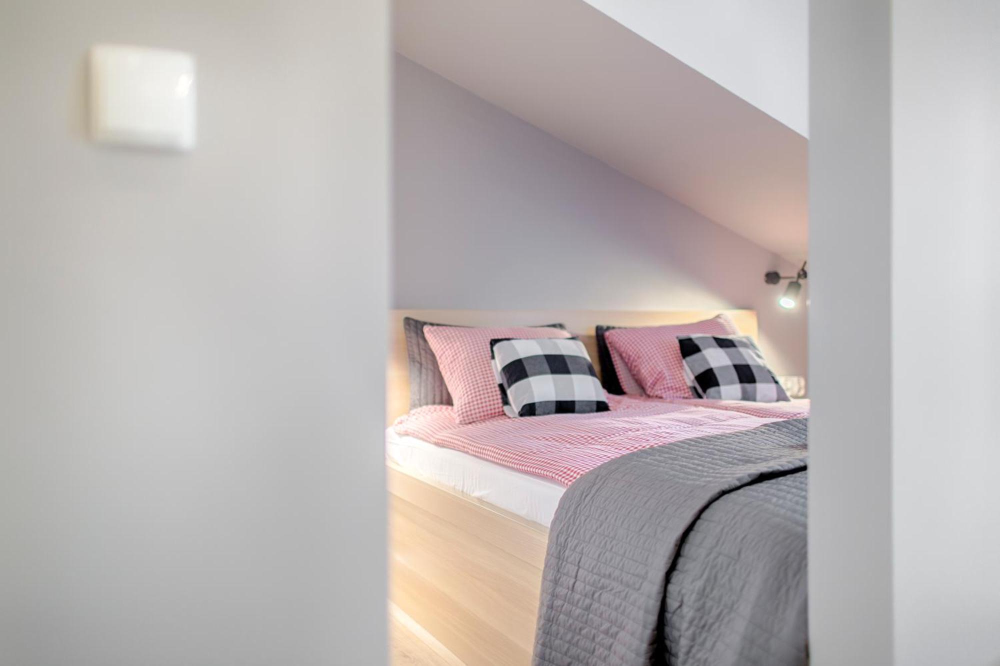 Tyzenhauz Apartments Arianska Street Krakow Dış mekan fotoğraf
